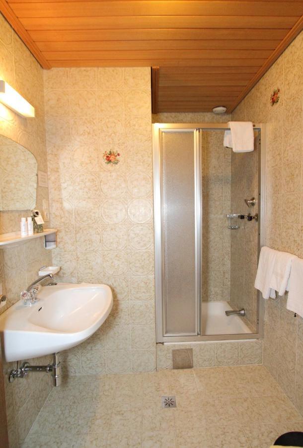 Pension Mittagskogel Sankt Leonhard im Pitztal Luaran gambar